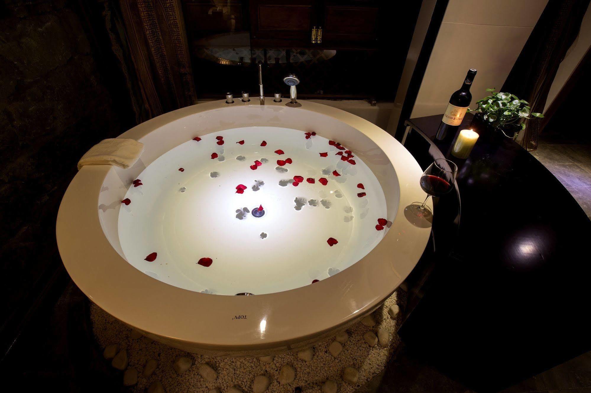 Lijiang Liman Hotel ภายนอก รูปภาพ